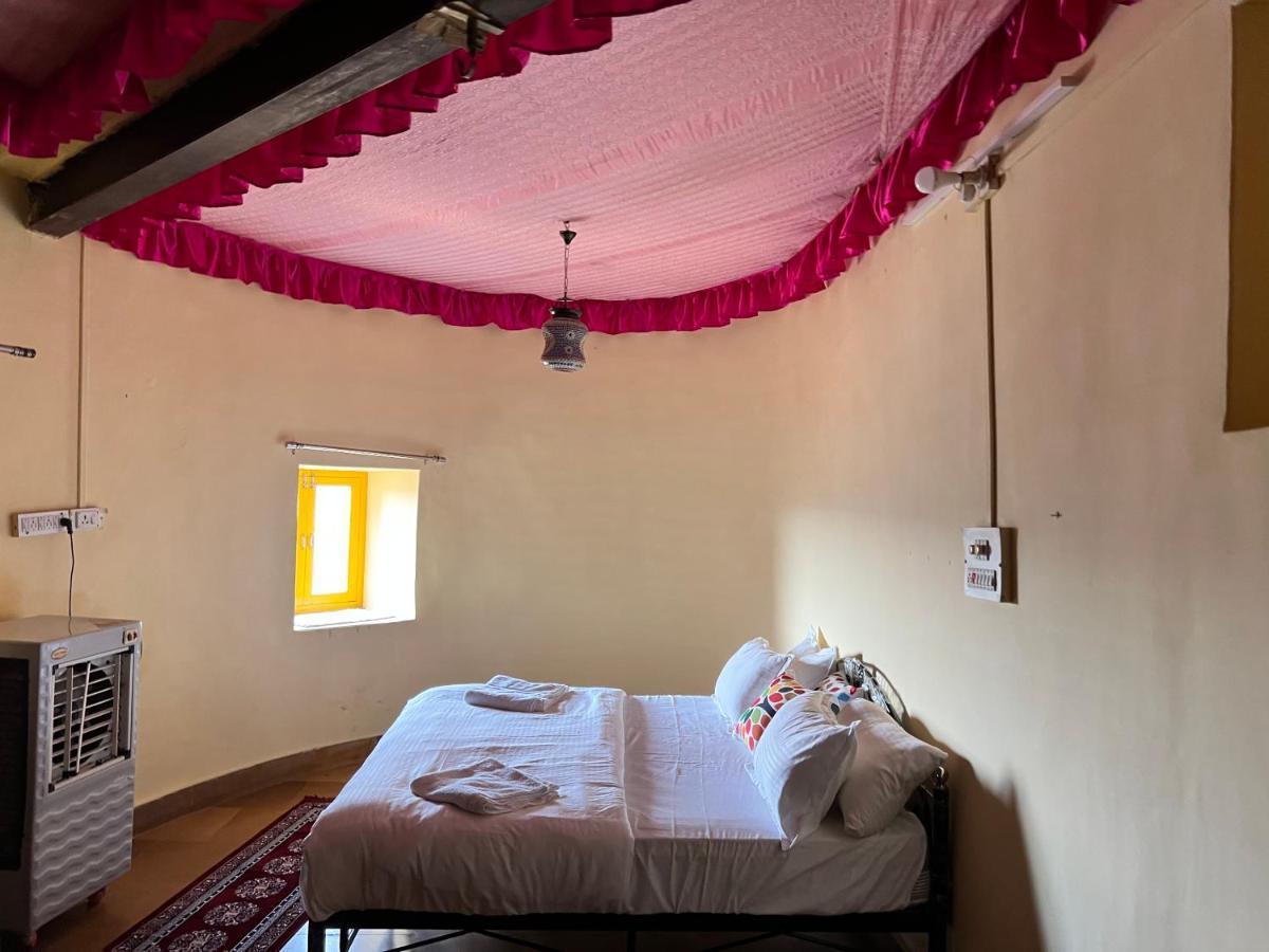 Golden Villa Jaisalmer Buitenkant foto